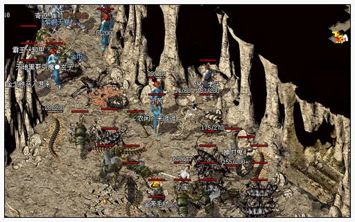 如何与其他玩家进行社交互动和团队合作？